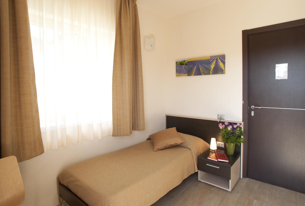 Il Puntone Vecchio Hotel Puntone di Scarlino Szoba fotó